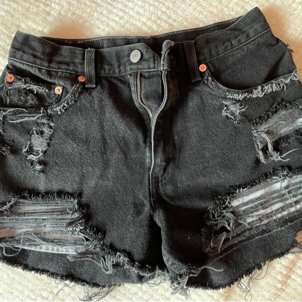 Distressed Levi’s
